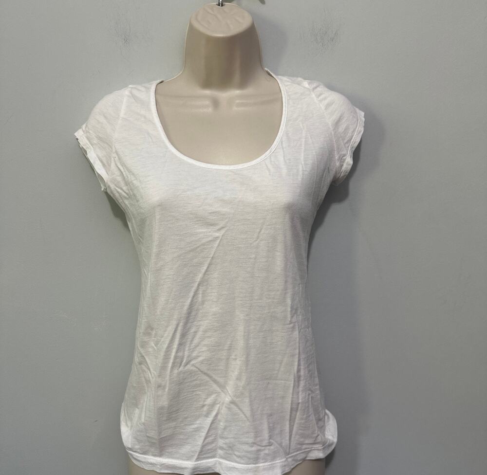 Morgane Le Fay Top Medium White Cotton Tee Scoop Neck Minimalist Quiet Luxury